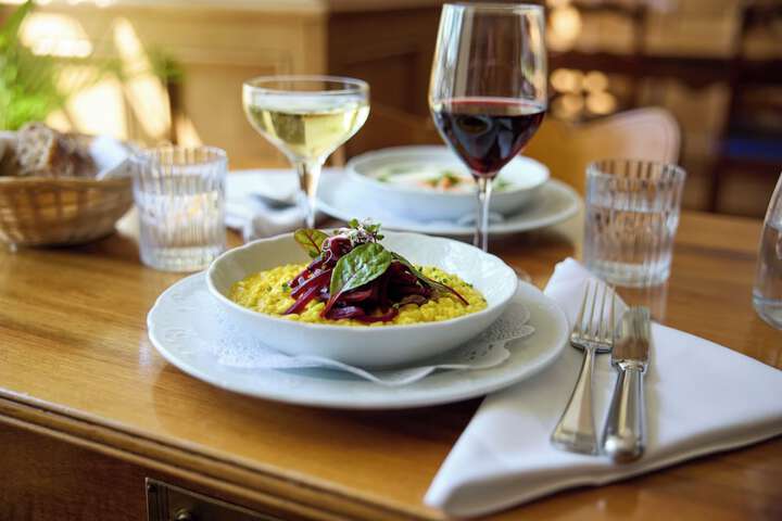Dining Photos