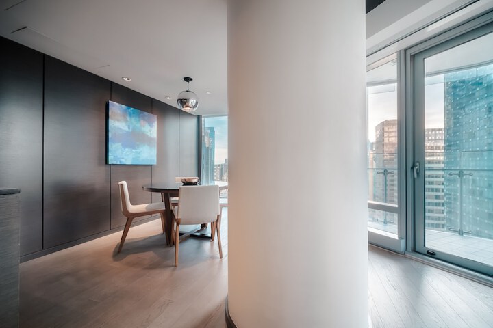Room 28 of 140