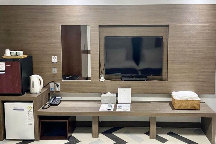 Room 155 of 184