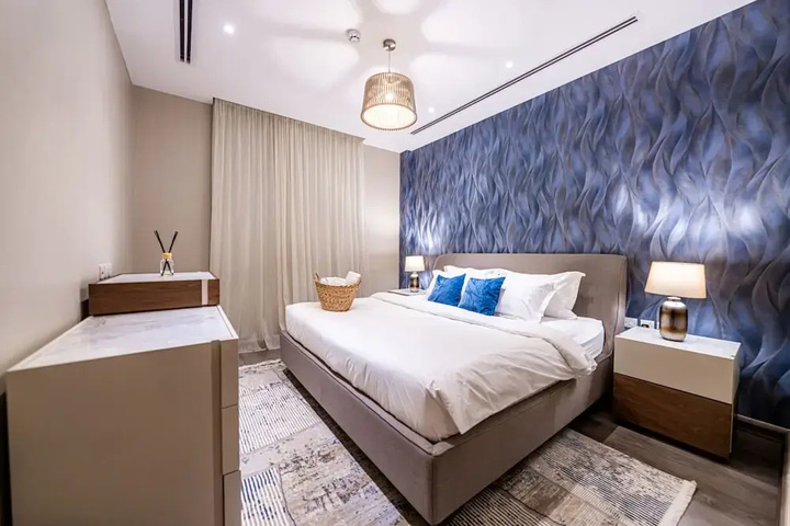 Room 3 of 22