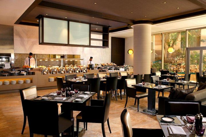 Dining 219 of 266
