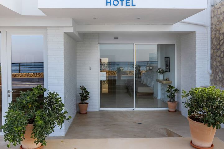 Hotel 47 of 52