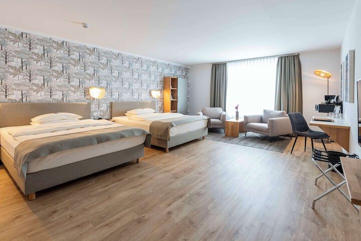 Room 19 of 55