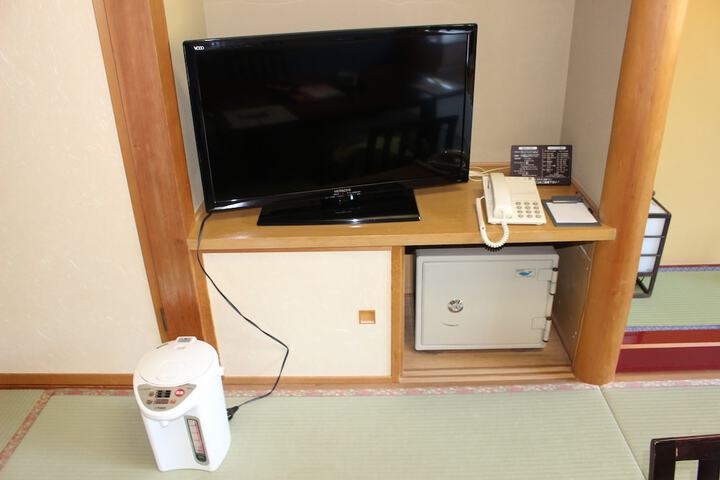 Room amenity