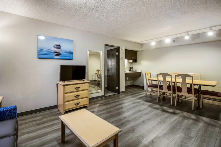 Room 20 of 53