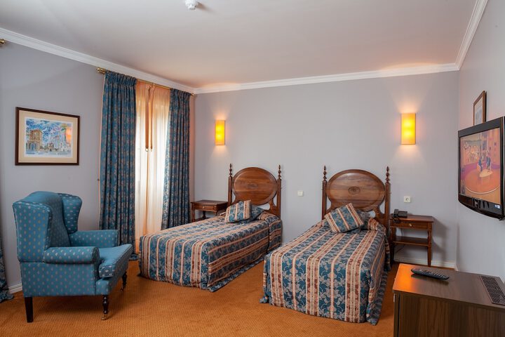 Room 3 of 57