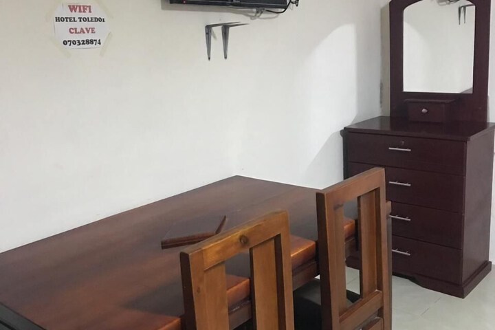 Room 15 of 16