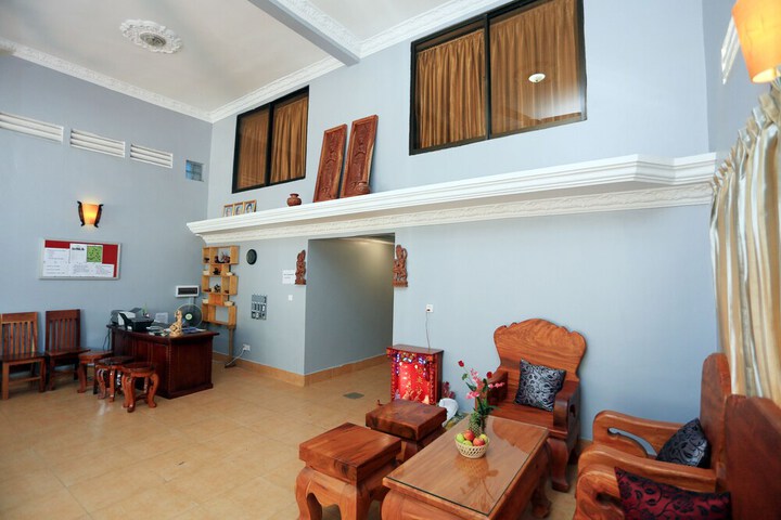 Hotel Interior 12 of 82