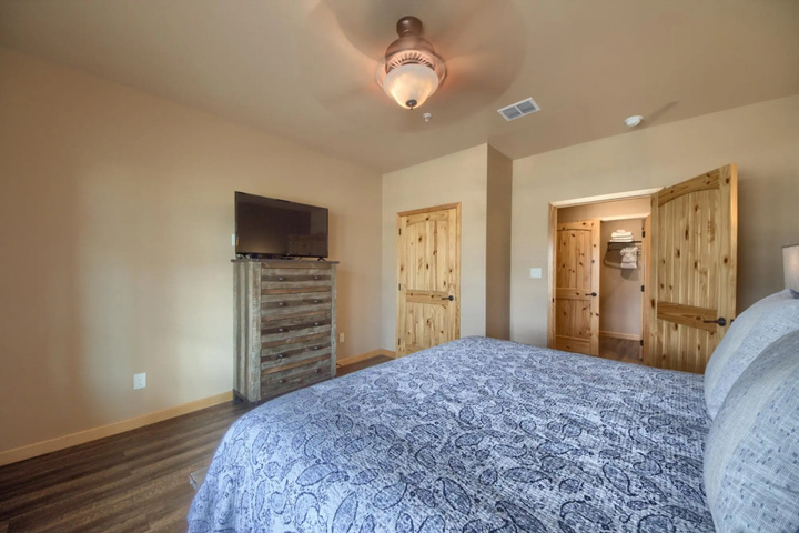 Room 4 of 21