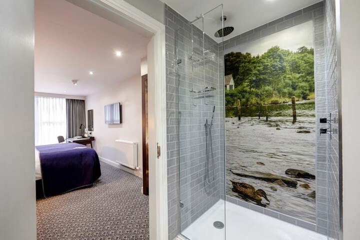 Bathroom Interior Photo