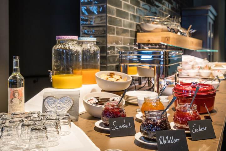 Breakfast/Coffee Service 46 of 53