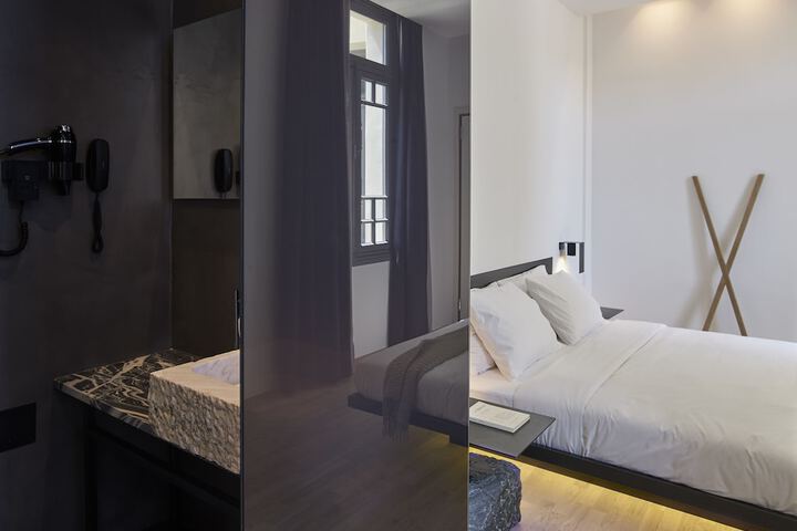 Room 12 of 71