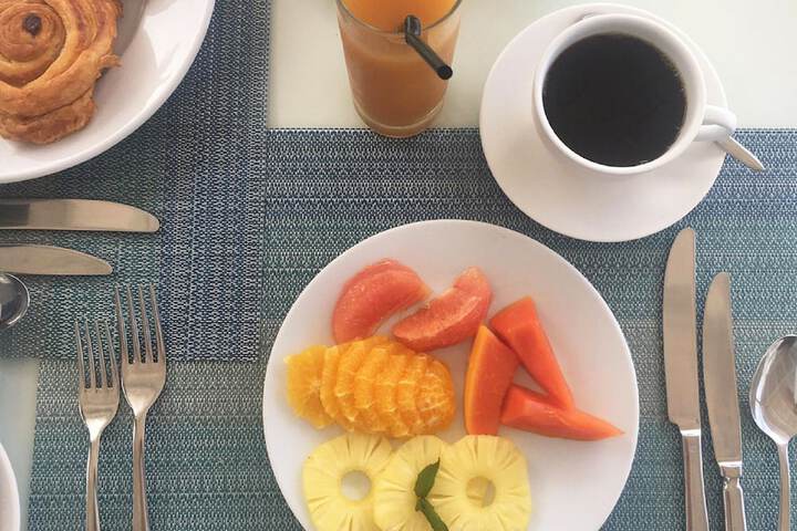 Breakfast/Coffee Service 38 of 54