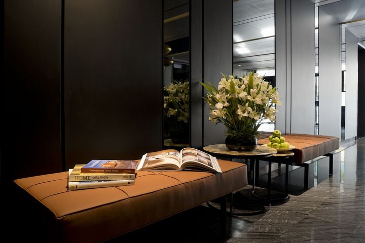 Guest Lobby