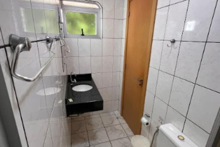 Room 34 of 42
