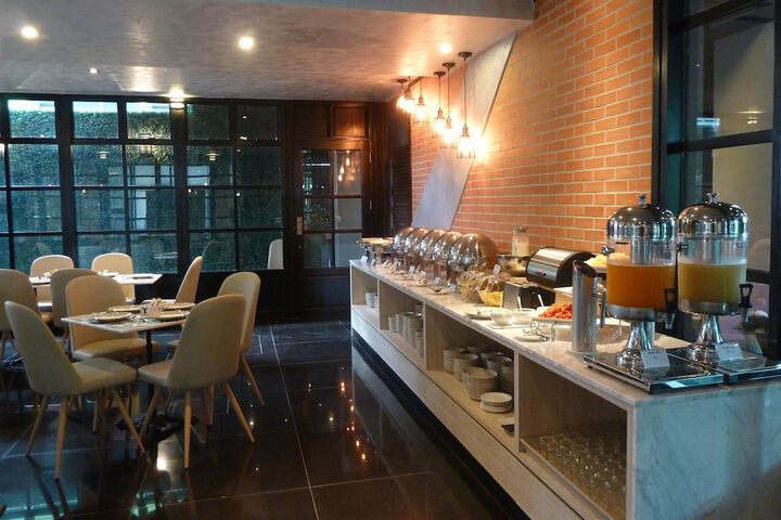 Breakfast/Coffee Service 47 of 98