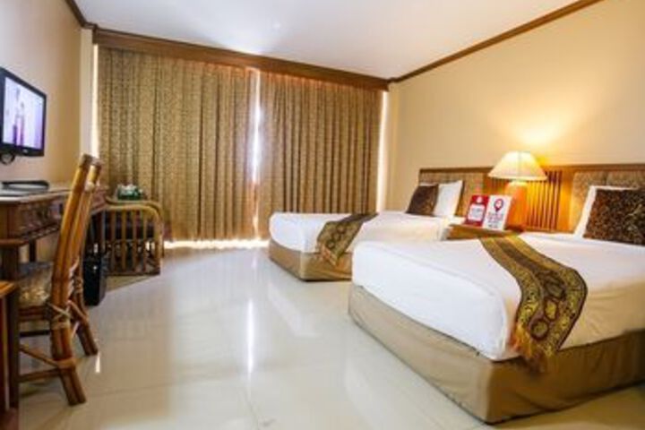 Room 10 of 27