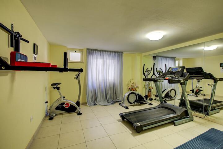 Hotel with Gym