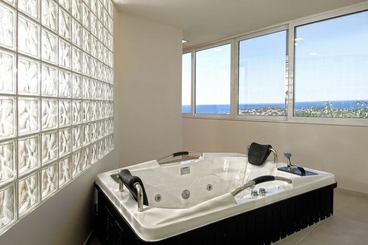 Relaxing Spa