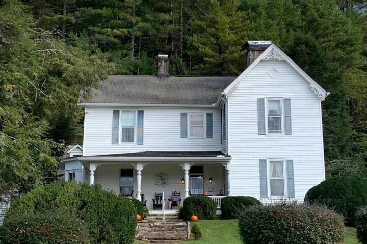 The Inn at Key Falls Estate in Pisgah Forest, NC