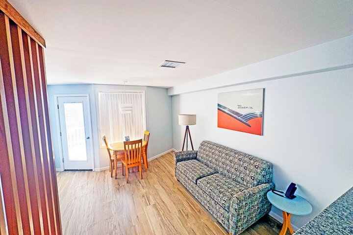 Room 111 of 258