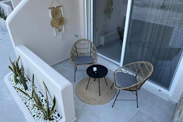 Terrace/Patio 6 of 23