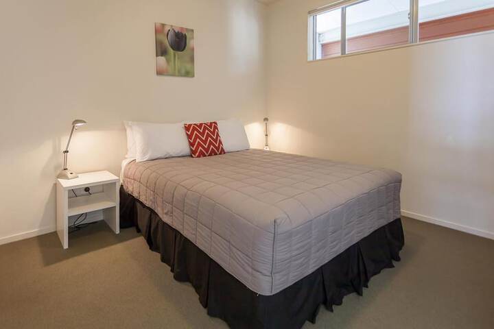 Room 8 of 43