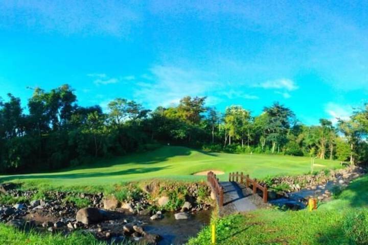 Golf 18 of 36