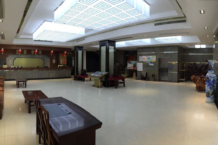 GT Alliance Hotel