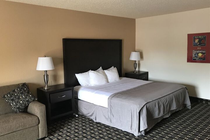 Room 20 of 51