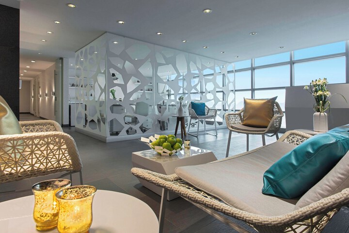 Hotel Interior 2 of 145