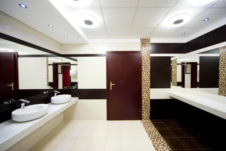 Room 27 of 55