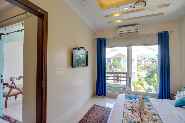 Room 18 of 65