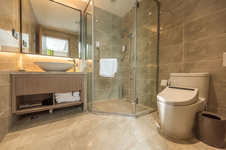 Clean Restrooms