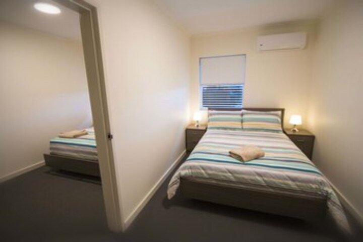 Room 13 of 17