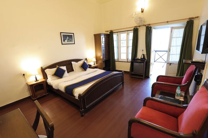 Room 47 of 174