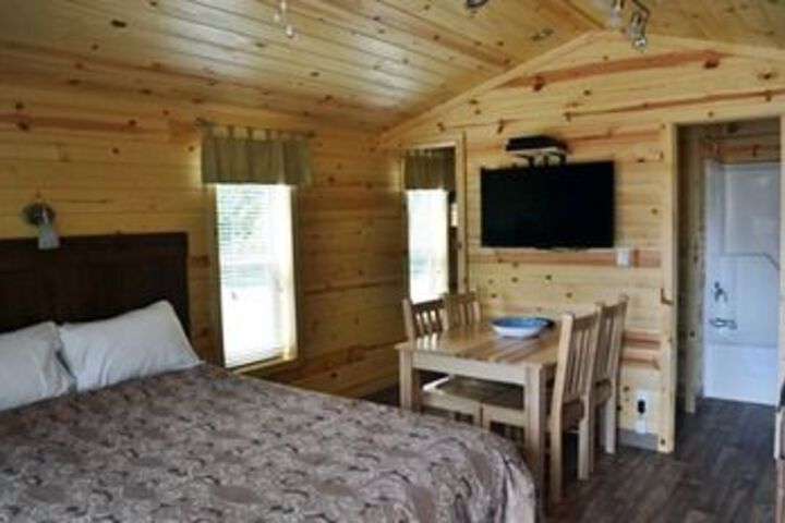 Room 15 of 23