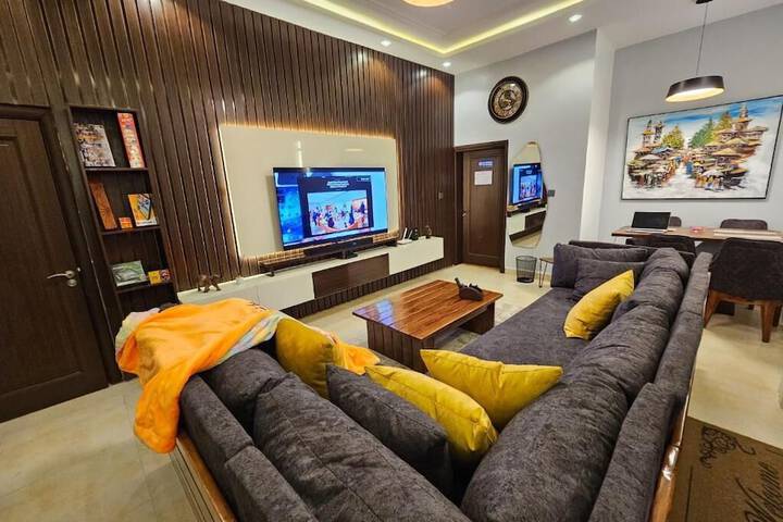 Room 14 of 29