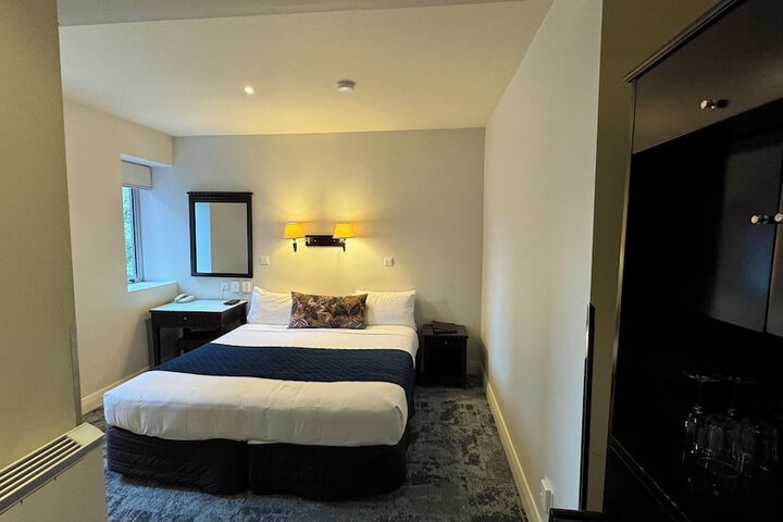 Room 63 of 116