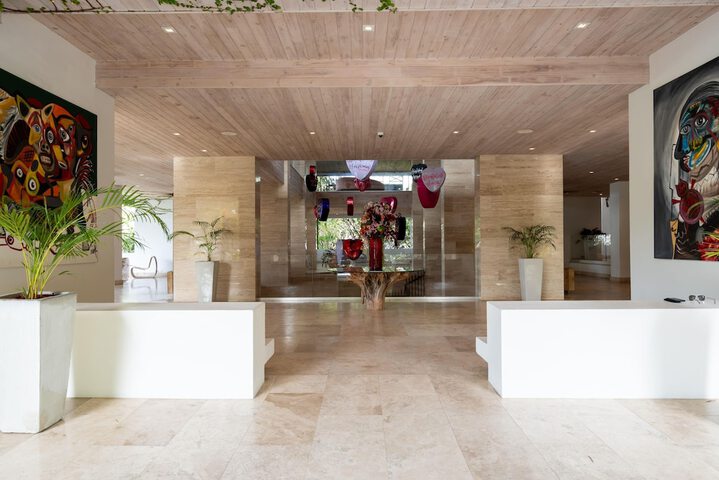 Hotel Interior 12 of 160