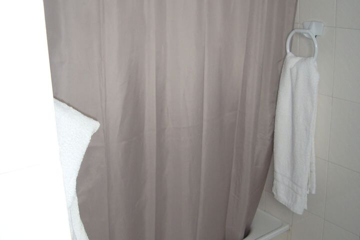 Room 9 of 41