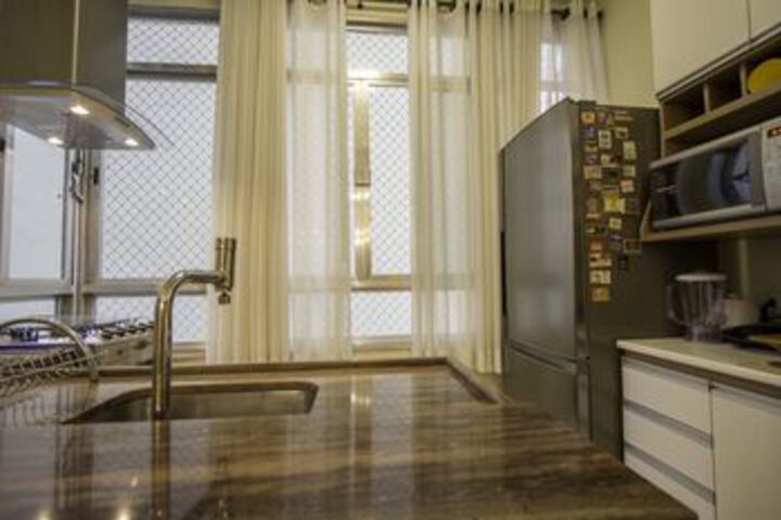 Room 18 of 22