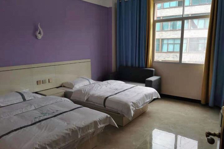 Luoyuan Boutique Hotel Gongshan