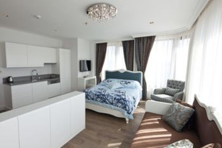 Molton Kabatas Hotel
