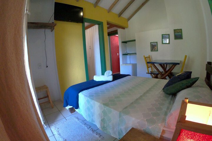 Room 7 of 104