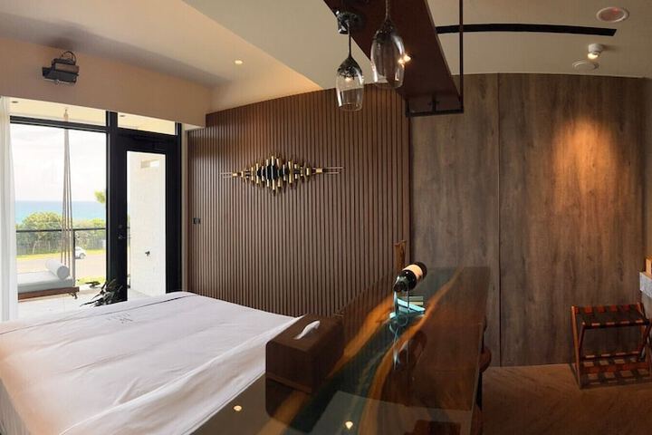 Room 75 of 147