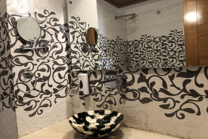 Room 29 of 42