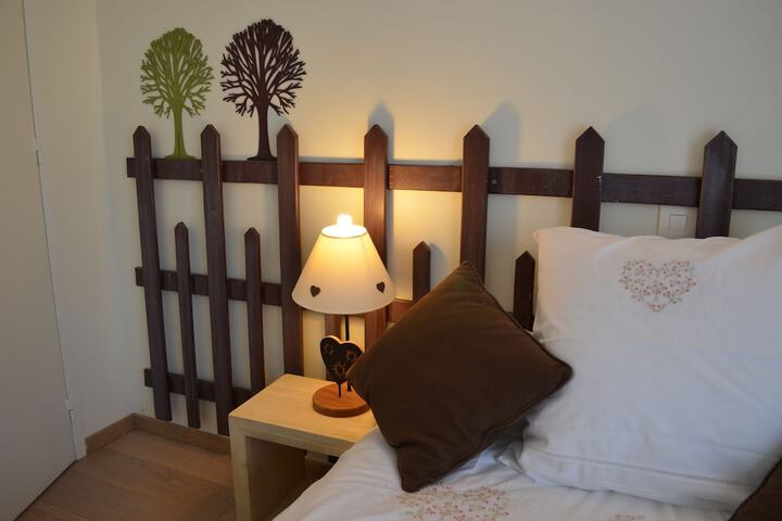 Room amenity