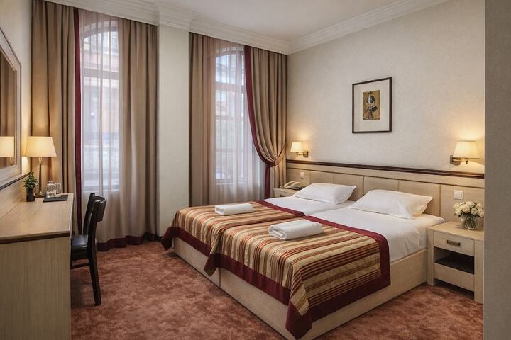 Room 3 of 21