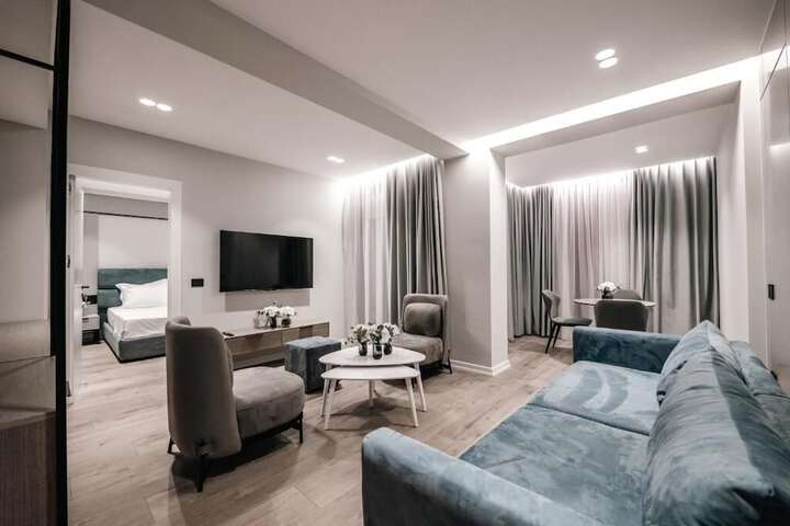 Room 36 of 186